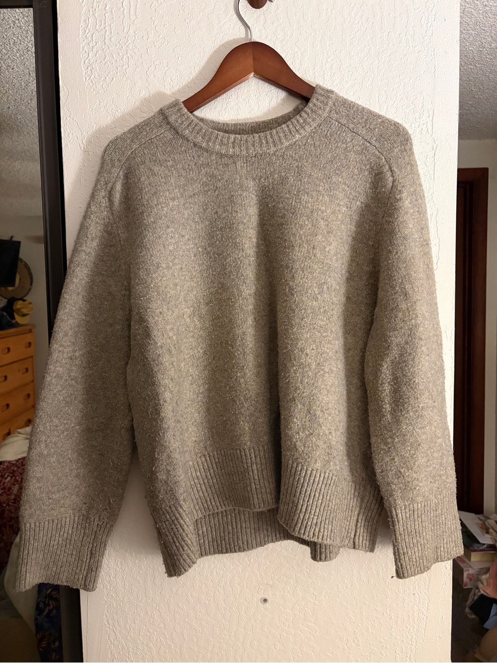 Abercrombie & Fitch Heathered Taupe Sweater
